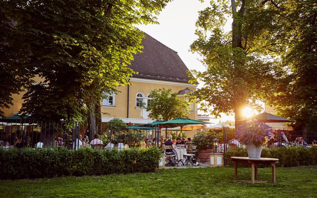 Hotel Gutsgasthof Stangl Vaterstetten Exterior photo